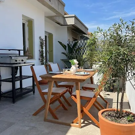 Charming Penthouse In - 10 Minutes From Seaside * Nice